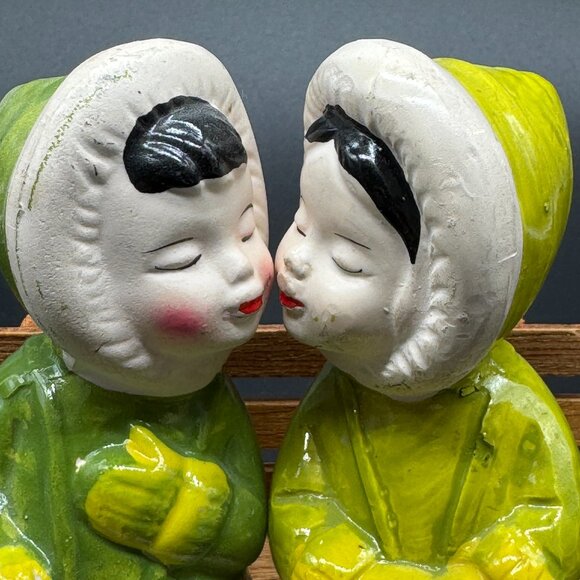 Vintage Kissing Inuit Salt and Pepper Shakers Ceramic Eskimos Sitting Bench - Picture 2 of 6